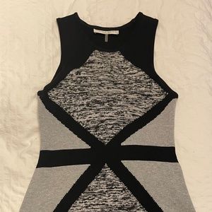 Trina Turk Size M Black and Grey Sleveless Sweater Dress